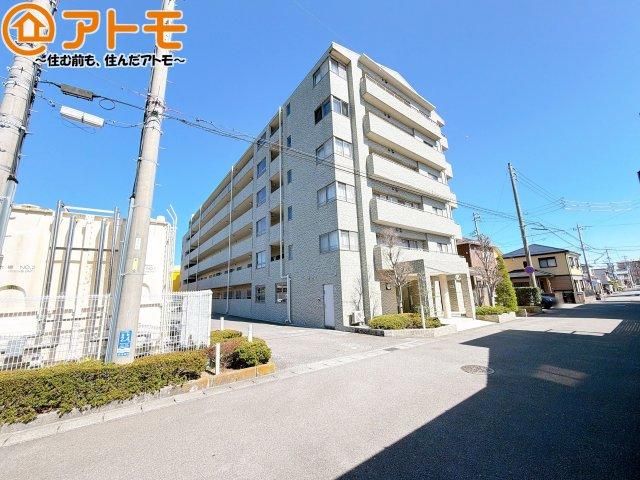 Renovated 4LDK Apartment for Sale in Shimizu, Shizuoka - Thumbnail 2