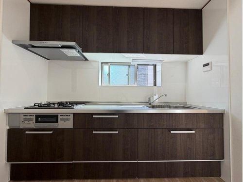 2LDK Used House for Sale in Totsuka-ku, Yokohama - Thumbnail 4