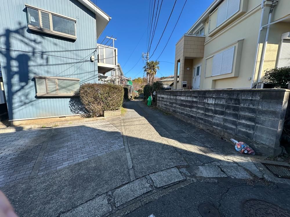 Large Land for Sale in Kita-Kamakura, Kamakura City - Thumbnail 3