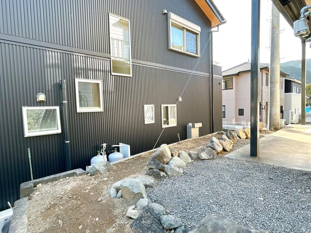 Renovated 3LDK House in Aoi Ward, Shizuoka City - Thumbnail 4