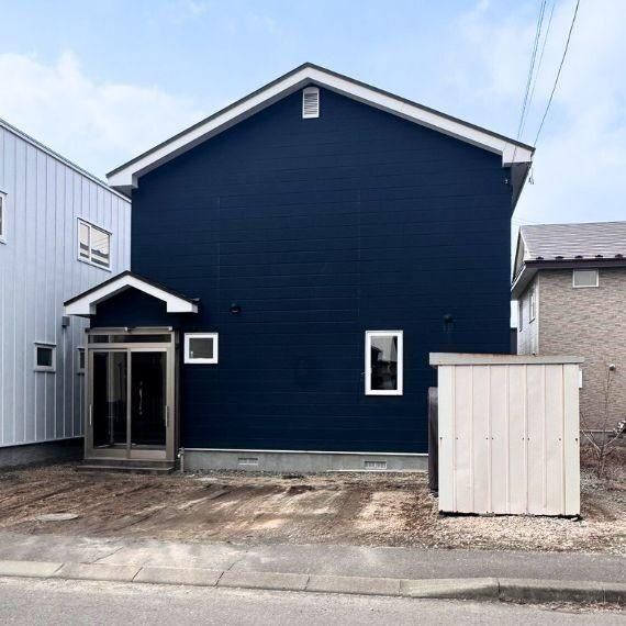 4LDK Detached House for Sale in Tomakomai, Hokkaido - Thumbnail 2
