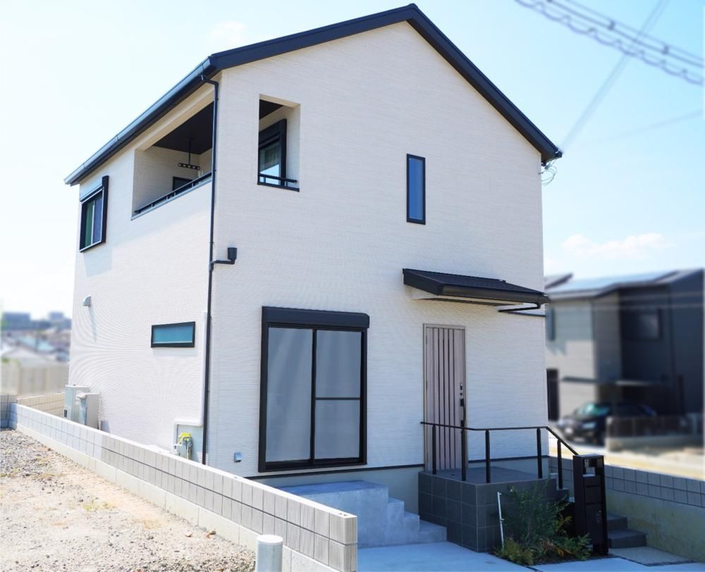 New 3LDK House for Sale in Hoshigaoka, Hirakata, Osaka - Thumbnail 2