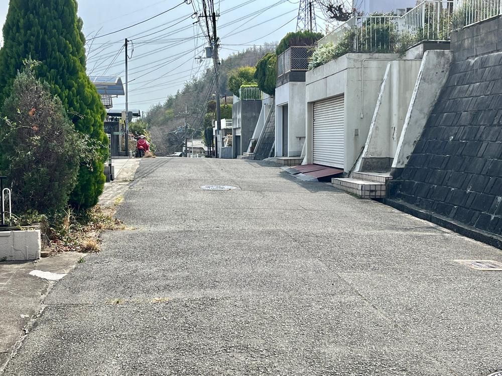 5LDK Family Home in Fujigaoka, Takarazuka | 1180万 Yen - Thumbnail 3