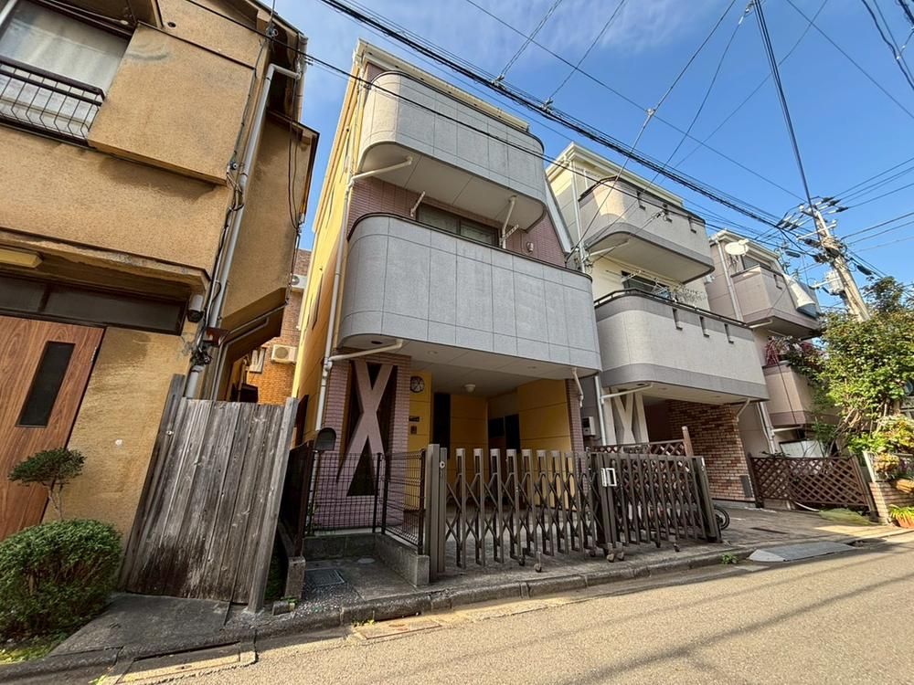 2LDK+S House with Garage in Setagaya, Tokyo - 8980万 Yen - Thumbnail 2