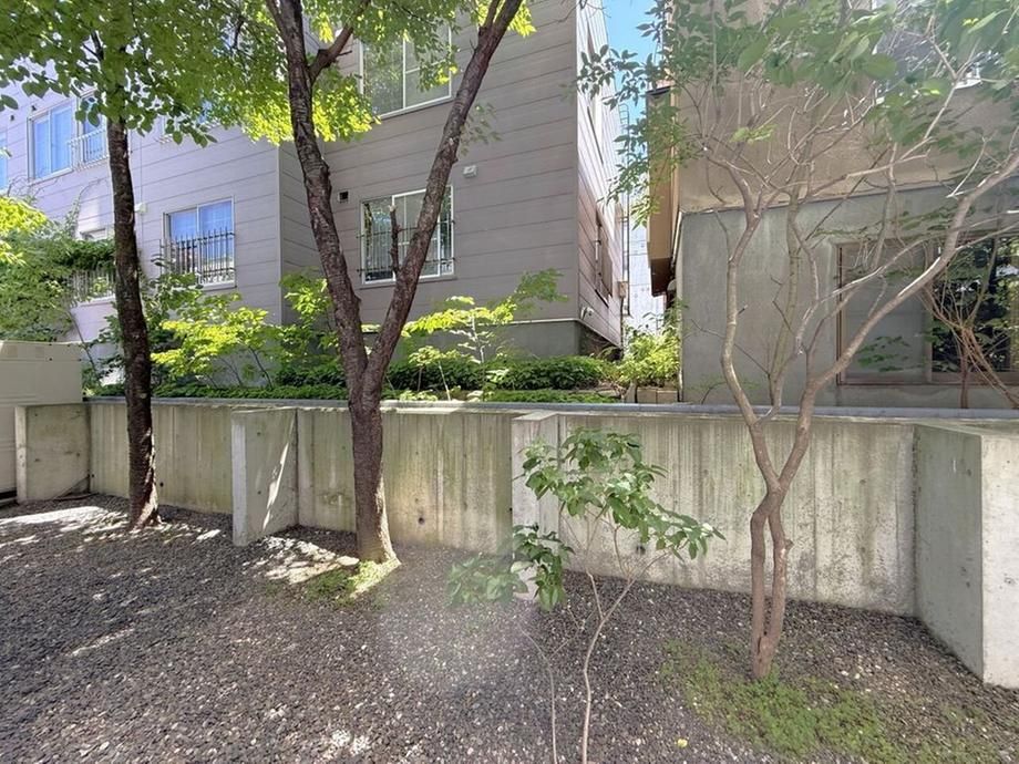 3LDK Apartment for Sale in Toyohira Ward, Sapporo - Thumbnail 2