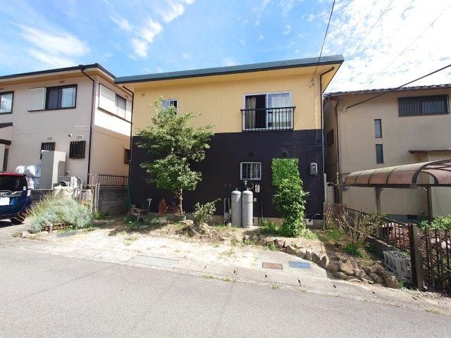 4LDK RC House for Sale in Kameoka City, Kyoto - 103.6 sqm - Thumbnail 2