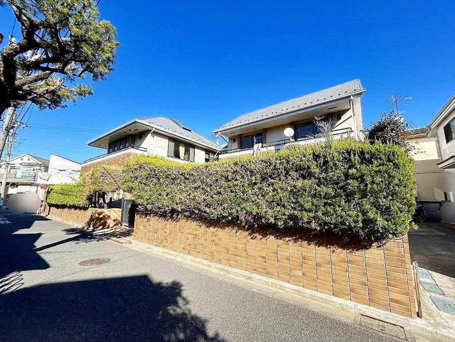 6LDK Two-Generation House in Suginami, Tokyo - 269 sqm - Thumbnail 2