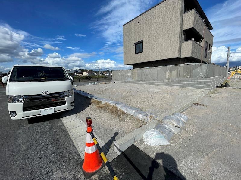 109 sqm Commercial Land for Sale Near Taniyama Station - Image 1
