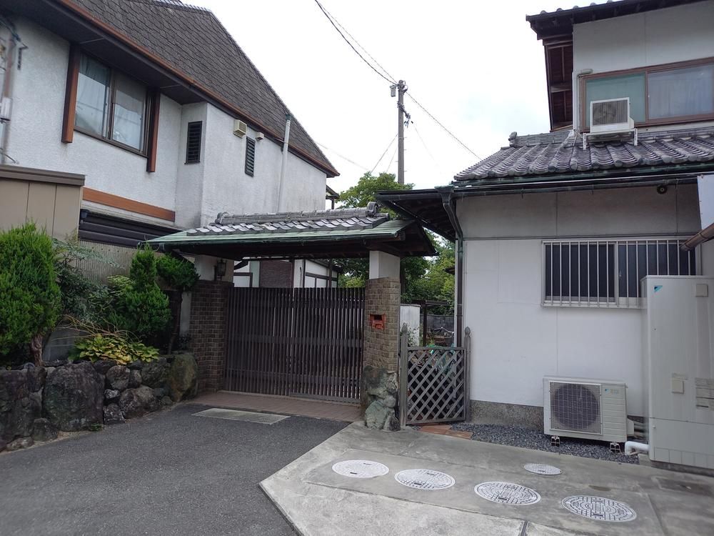 7DK House with Large Garden in Naka-ku, Okayama - Thumbnail 2