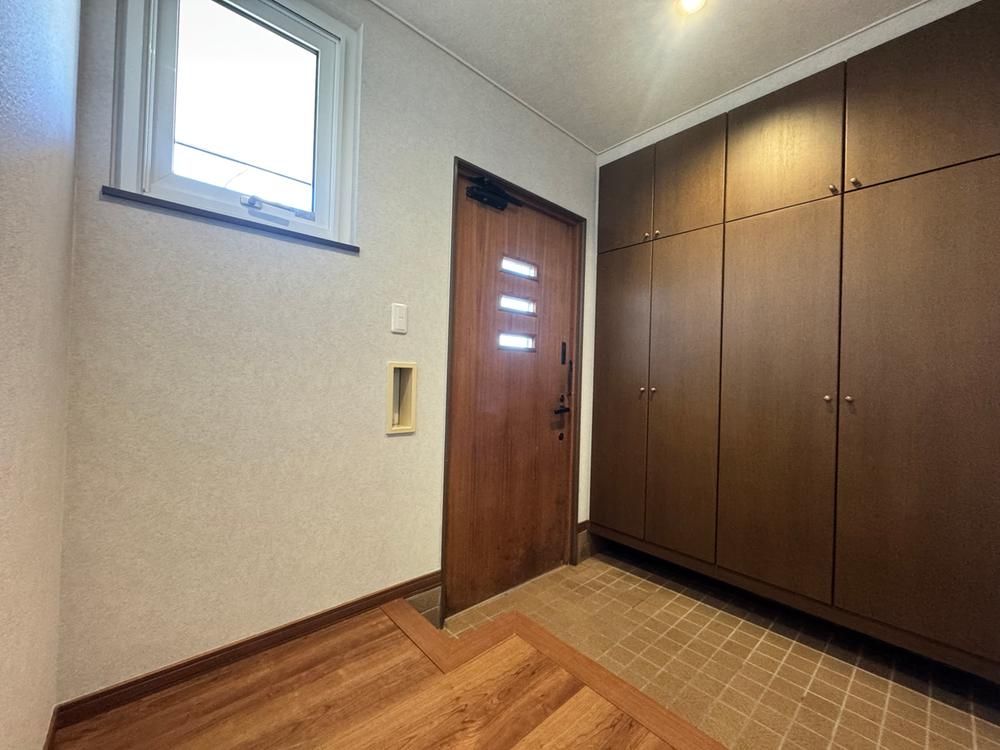 Renovated 4LDK House in Sumikawa, Sapporo - Thumbnail 3
