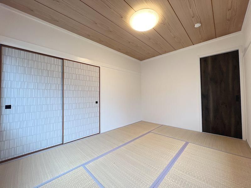 Renovated 4LDK House in Ebetsu, Hokkaido - 97m2 - Thumbnail 4