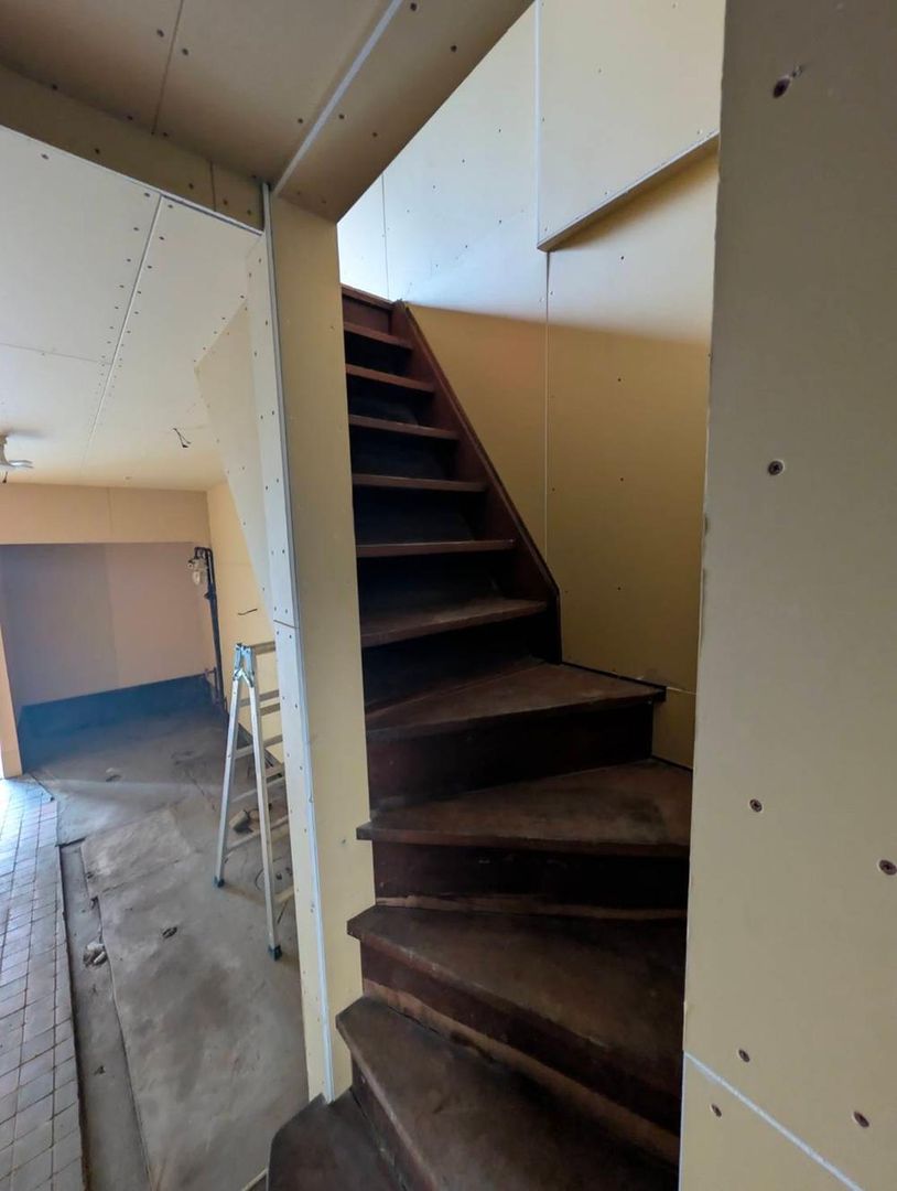 2LDK House for Sale in Kodaira, Tokyo - 12.8 Million Yen - Thumbnail 3