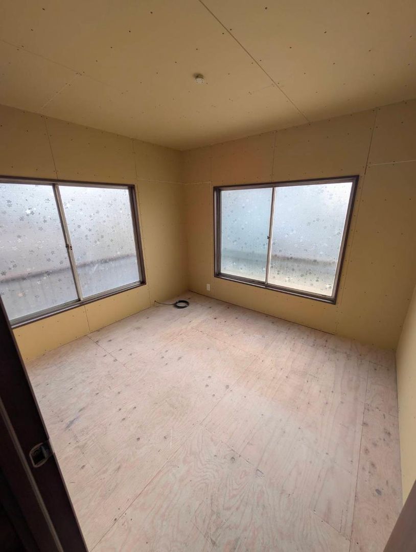 2LDK House for Sale in Kodaira, Tokyo - 12.8 Million Yen - Thumbnail 2