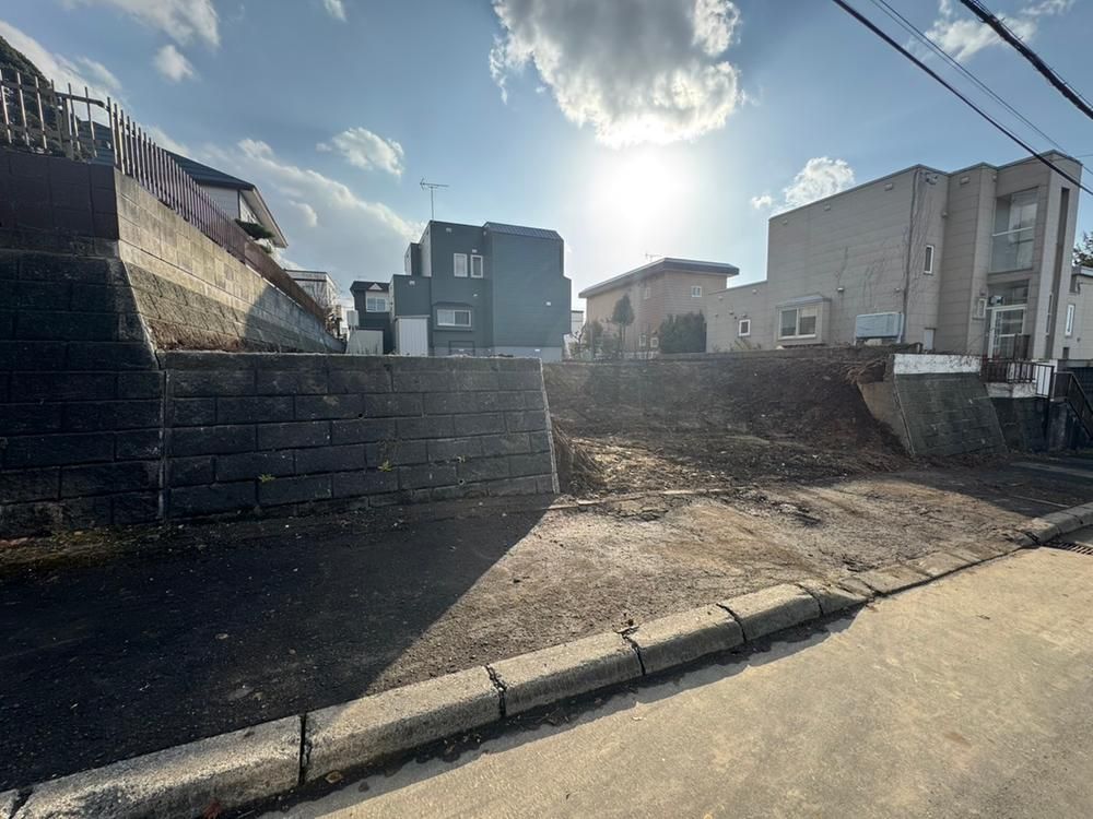 Land for Sale in Atsubetsu-ku, Sapporo, Hokkaido - 260 sqm - Thumbnail 4