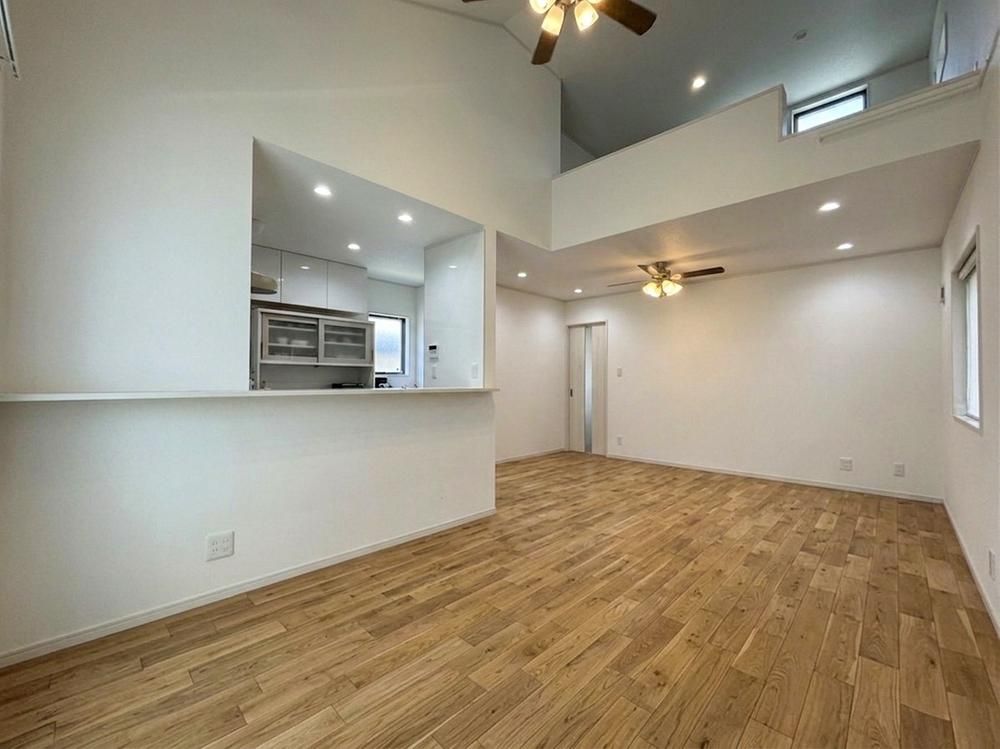 2LDK+2S Detached House for Sale in Minami-ku, Yokohama - Thumbnail 4