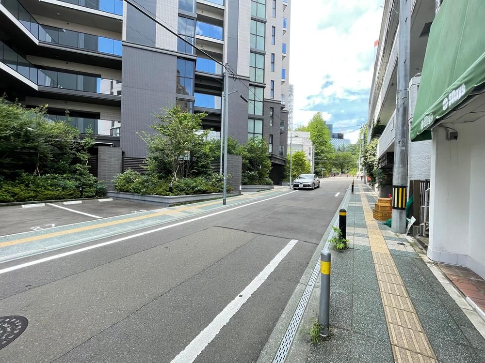 3LDK Apartment for Sale in Aoba-ku, Sendai, Miyagi - Thumbnail 4