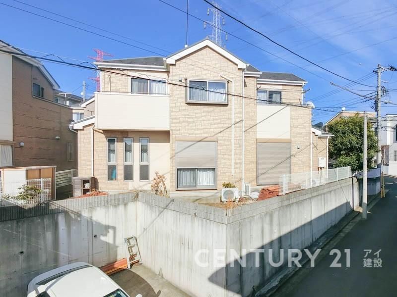 4LDK House for Sale in Seya-ku, Yokohama - 97.71 sqm - Thumbnail 2