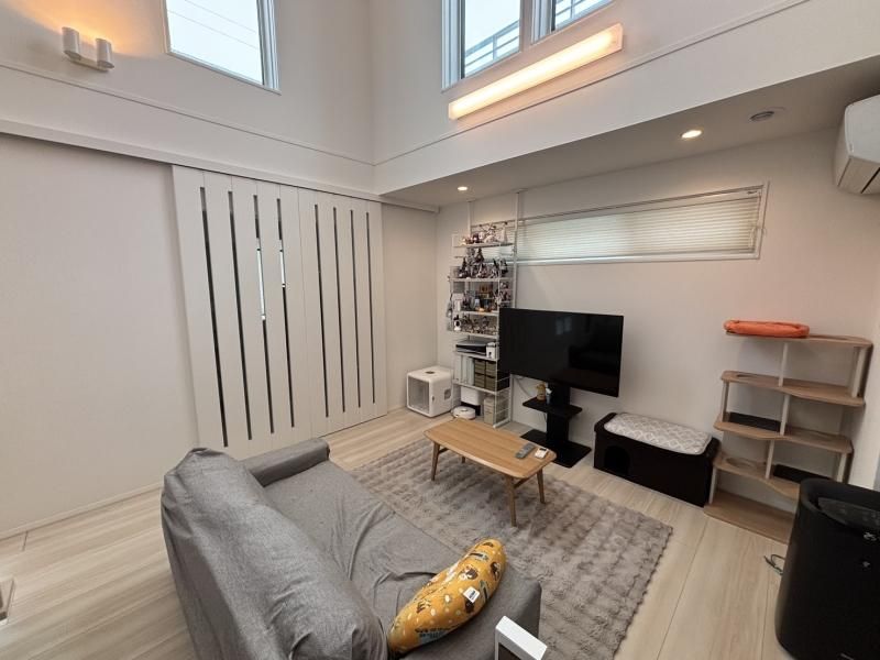 4LDK Family Home with Atrium in Shiroishi, Sapporo - Thumbnail 2