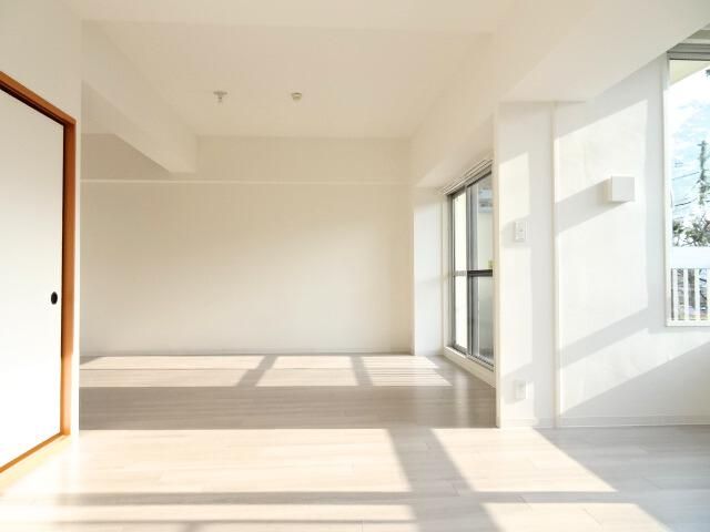 4LDK Apartment for Sale in Aoba-ku, Sendai - Thumbnail 3