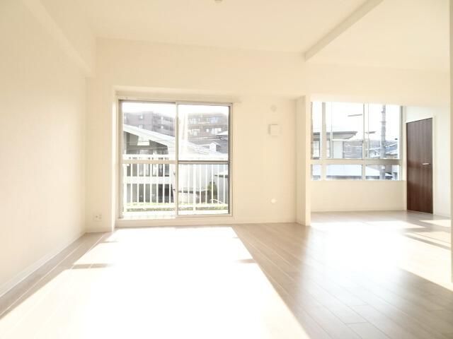4LDK Apartment for Sale in Aoba-ku, Sendai - Thumbnail 2