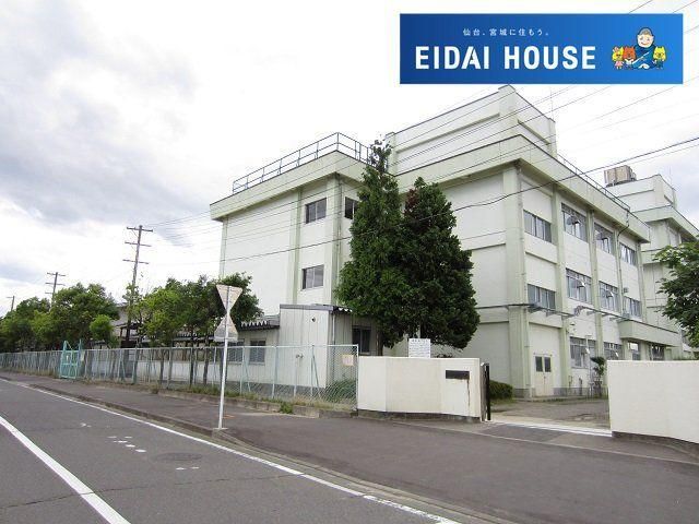 5DK Townhouse in Sendai Miyagino Ward - Thumbnail 4
