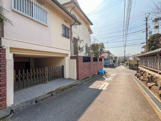 5DK Detached House for Sale on 62 Tsubo Corner Lot in Hachioji - Thumbnail 4