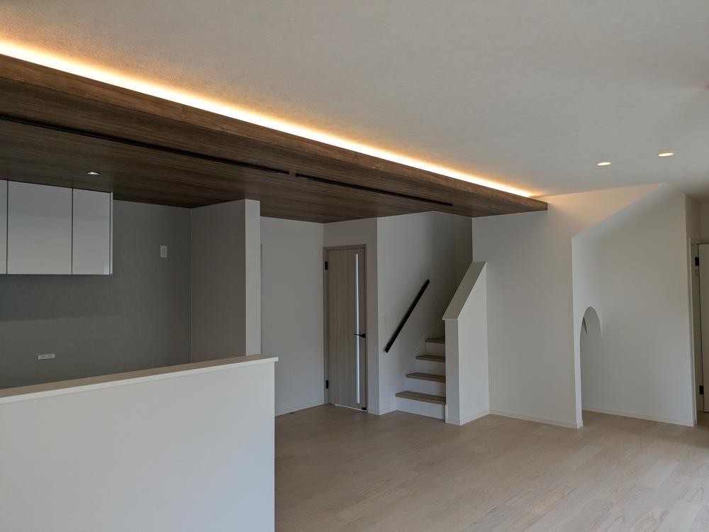 Renovated 3LDK House near Enkojiguchi Station, Kochi City - Thumbnail 4