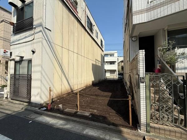 48.86m2 Land for Sale in Sangenjaya, Setagaya-ku, Tokyo - Thumbnail 2