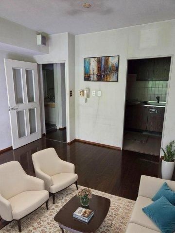 3LDK Apartment for Sale in Asahi Ward, Yokohama - Thumbnail 2