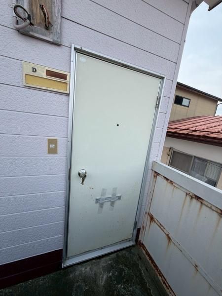 4DK House in Koriyama with Dual-Use Layout and Parking - Thumbnail 2