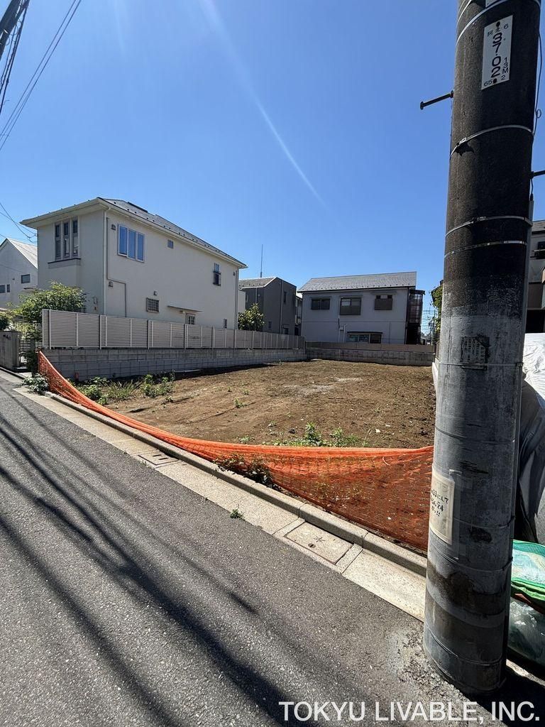 Land for Sale in Suginami, Tokyo – 72.73m2 Plot - Thumbnail 2