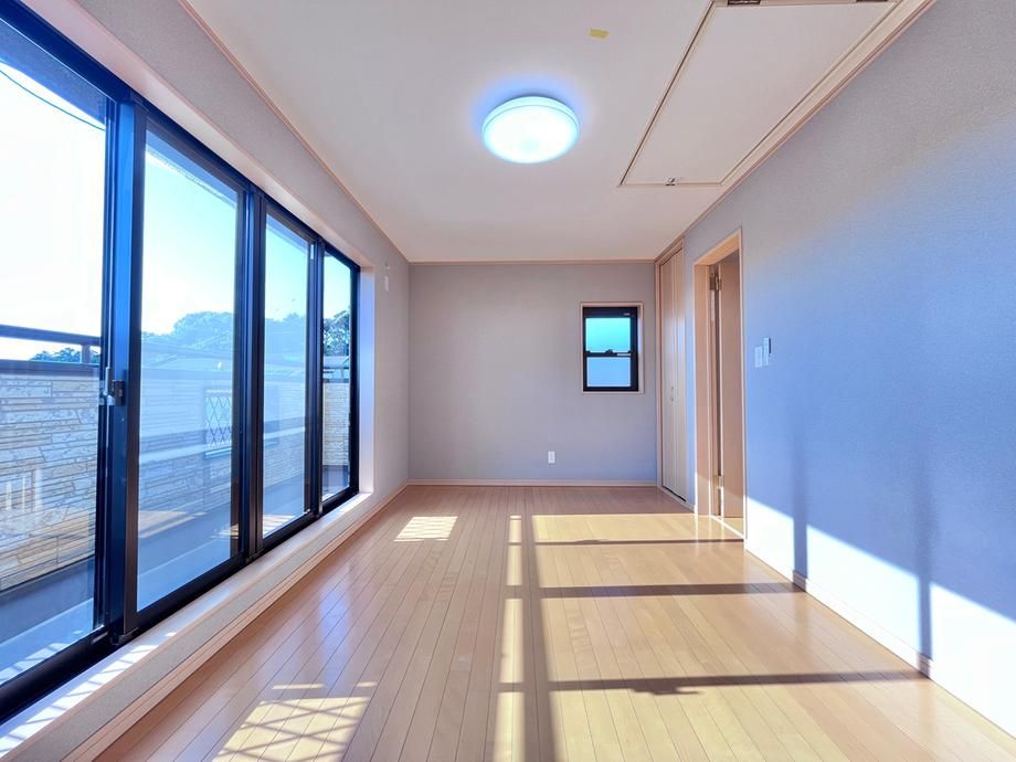 4LDK+S Detached House for Sale in Shizuoka City - Thumbnail 3