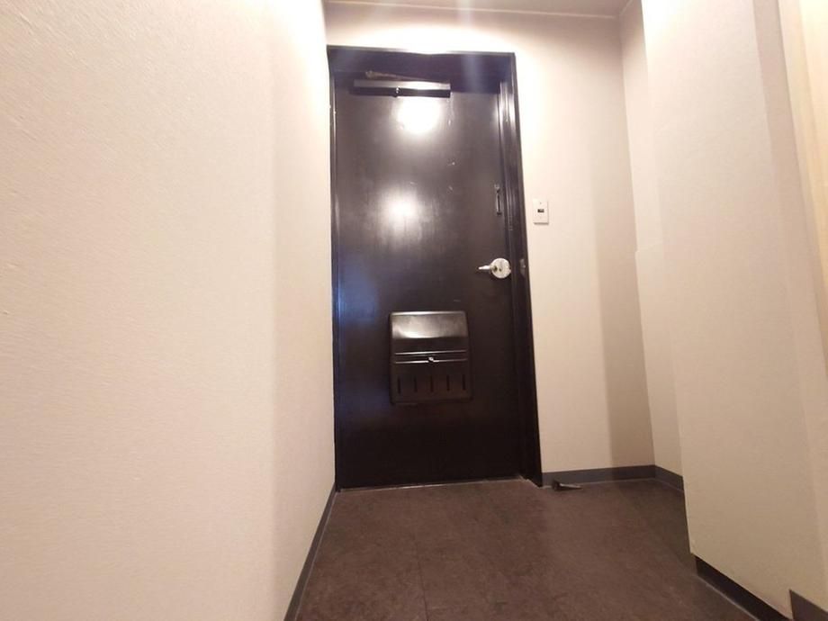 1LDK Apartment for Sale in Obihiro, Hokkaido - 37.02m2 - Thumbnail 2