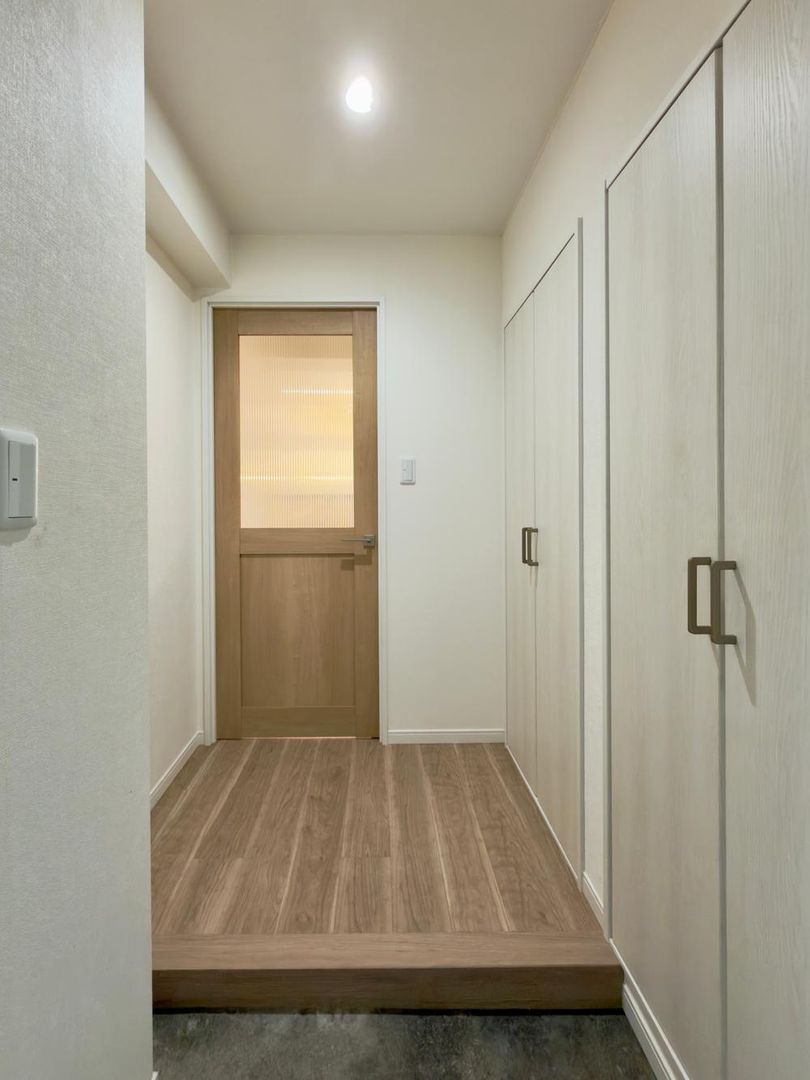 1LDK Apartment for Sale in Nakahara-ku, Kawasaki - Thumbnail 2