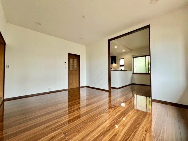 Renovated 4LDK House in Koshigaya, Saitama - 3049万円 - Thumbnail 3