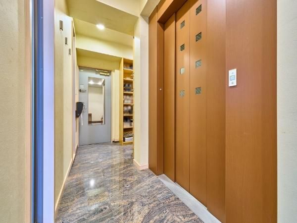 4LDK+S RC House for Sale in Fuchu, Tokyo with Rooftop - Image 1