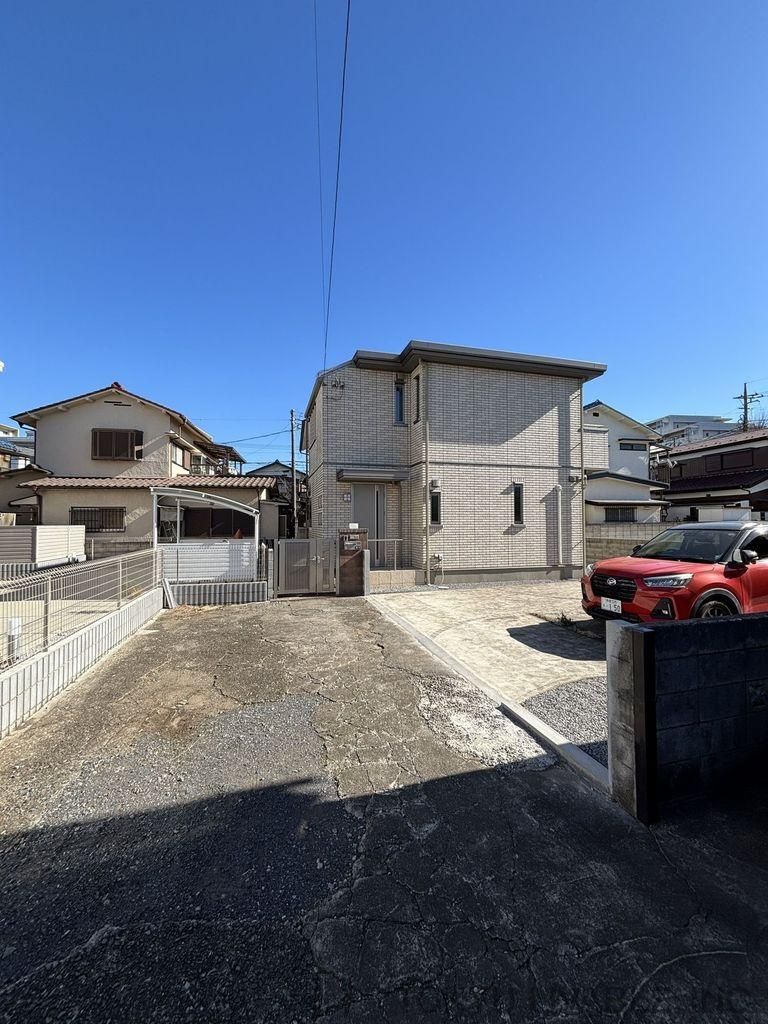 3DK Resale House in Higashikurume, Tokyo - 152m2 Land - Thumbnail 2