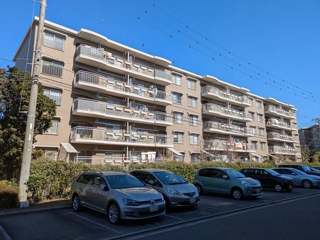 3LDK Apartment for Sale in Narashino, Chiba - 78.95m² - Thumbnail 2