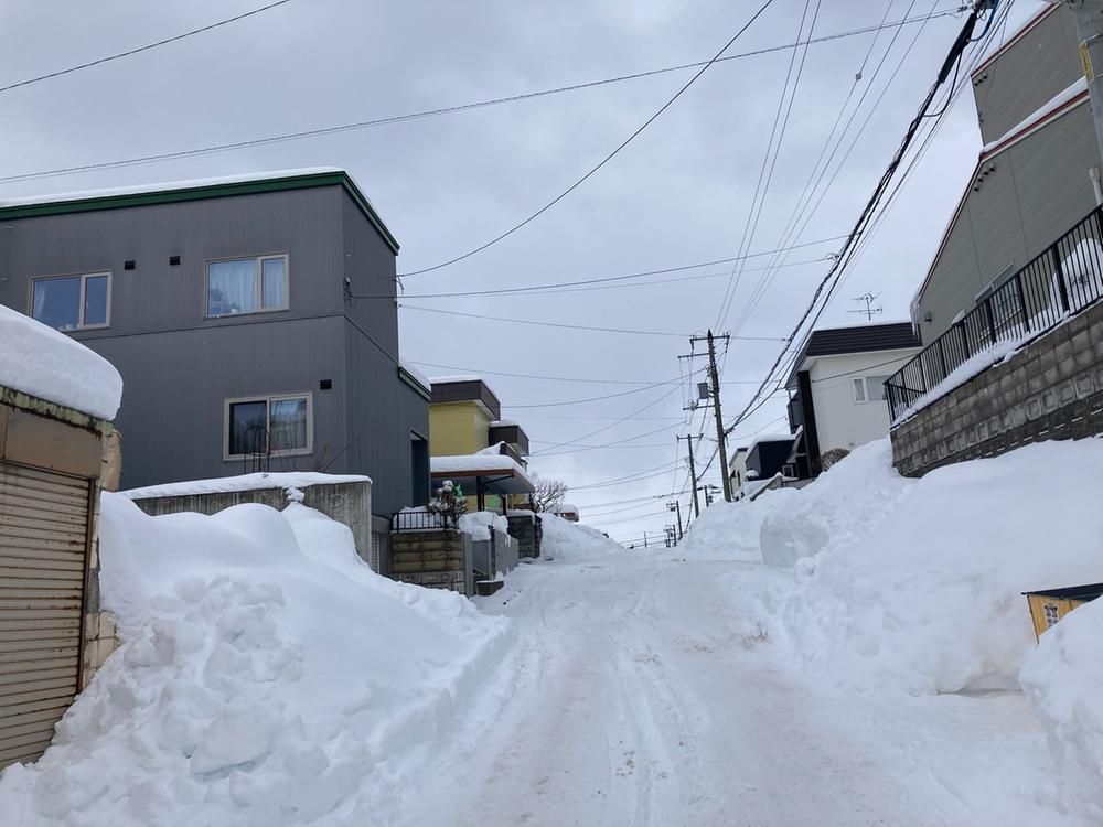 5LDK Used Detached House in Toyohira Ward, Sapporo - Thumbnail 3