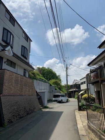 4LDK Detached House for Sale in Naka Ward, Yokohama - Thumbnail 2