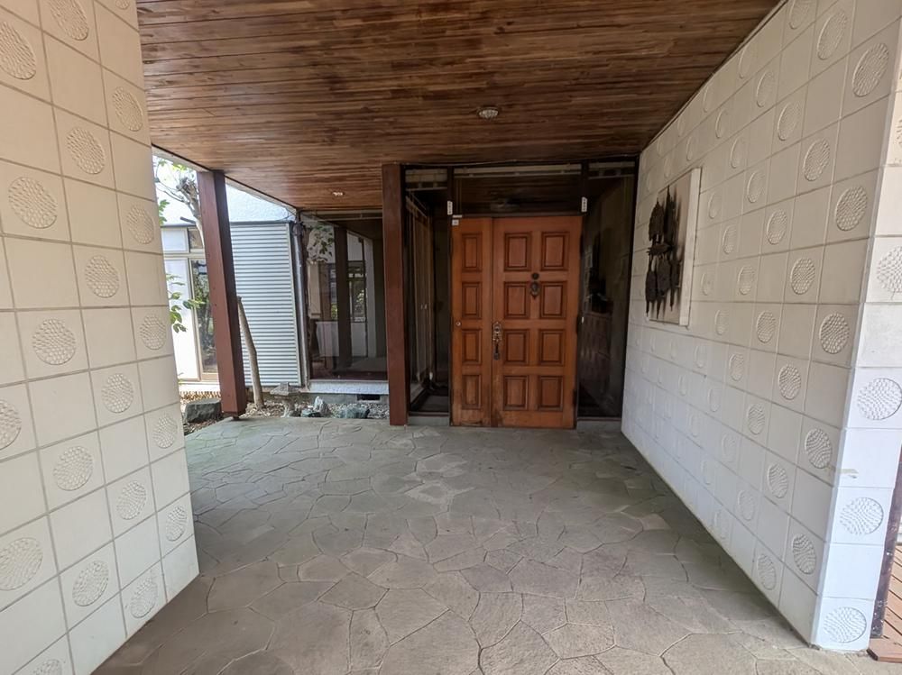 6LDK+2S House with Large Garden & Solar Power in Hachioji - Thumbnail 4