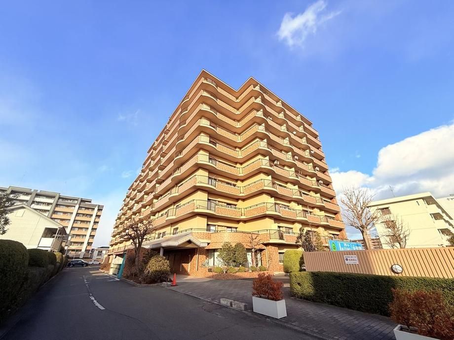 3LDK Apartment for Sale in Wakabayashi Ward, Sendai, Miyagi - Thumbnail 2