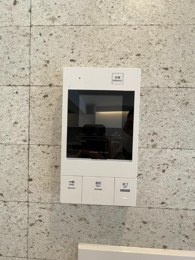Renovated 3LDK Apartment Near Ohori Park in Fukuoka City - Thumbnail 2