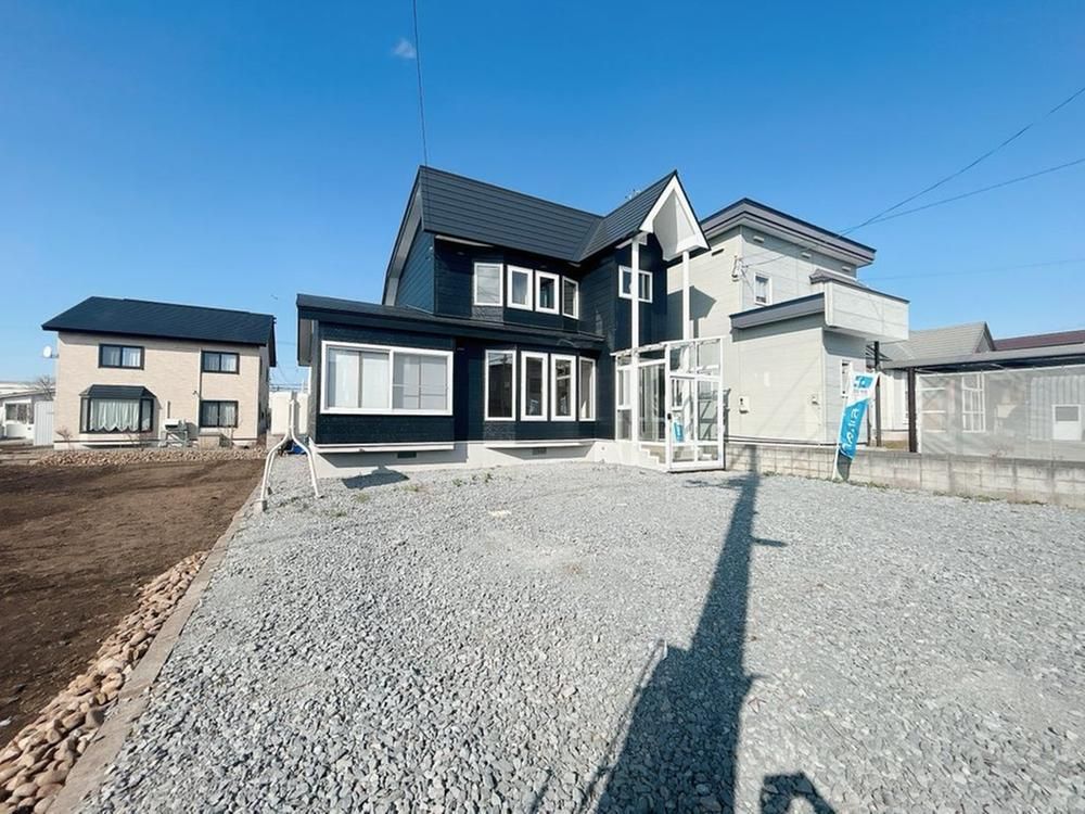 Renovated 4LDK House for Sale in Asahikawa, Hokkaido - Thumbnail 2