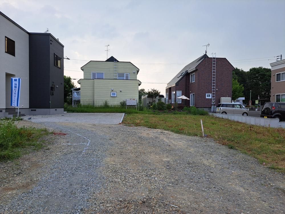 Land for Sale in Kita-ku, Sapporo - 166.64 sqm - 7.5 Million Yen - Thumbnail 2