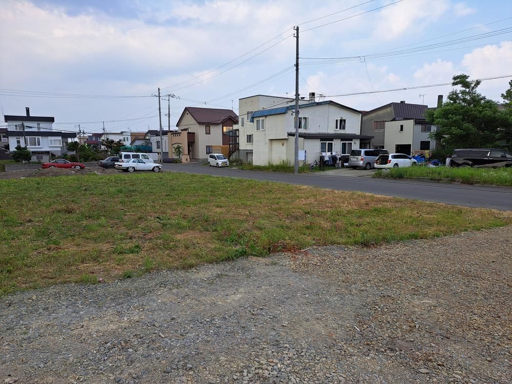 Land for Sale in Kita-ku, Sapporo - 166.64 sqm - 7.5 Million Yen - Thumbnail 3