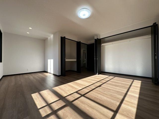 Renovated 4LDK House in Akashi City, Hyogo - Thumbnail 3