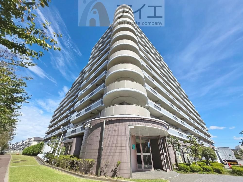 Renovated 3LDK Apartment for Sale near Shizu Station, Sakura - Thumbnail 2