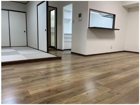 Renovated 3LDK Apartment in Kochi City, 68.62 sqm - Thumbnail 3