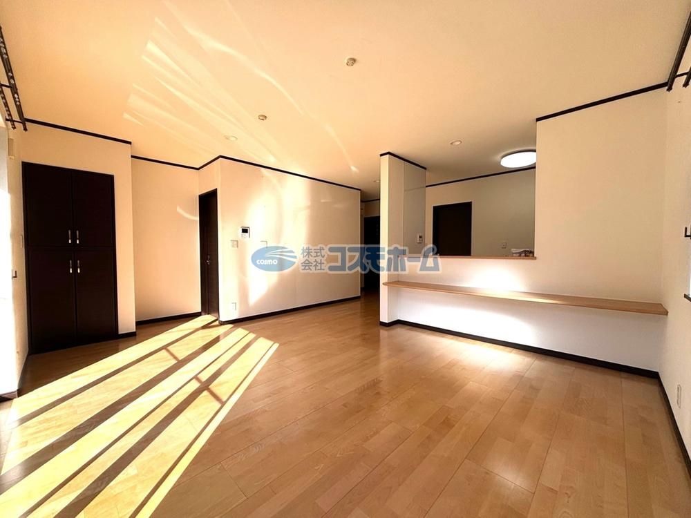 4 Bedroom Detached House for Sale in Ome, Tokyo - Thumbnail 3